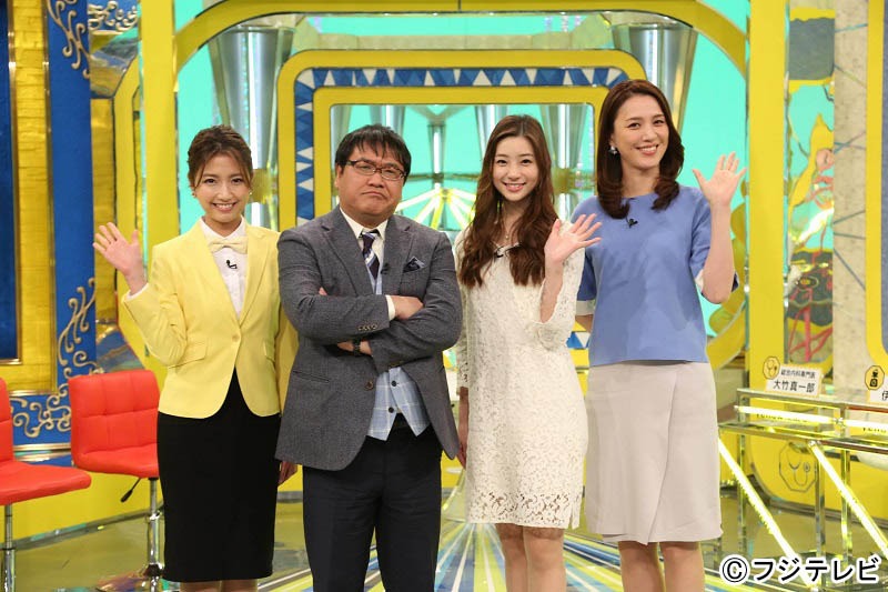 （左から）三田友梨佳フジテレビアナウンサー、カンニング竹山、足立梨花、遼河はるひ。