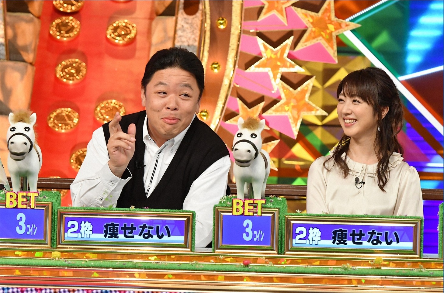 （左から）伊集院光、川田裕美。(c)TBS