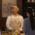 松本人志がコーヒーショップ店員に扮する新CM、オーダー復唱する生駒里奈も