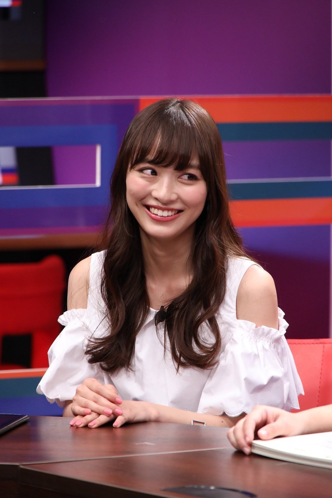 内田理央 (c)中京テレビ