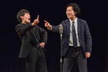 ナイチンゲールダンス。左から中野なかるてぃん、ヤス。