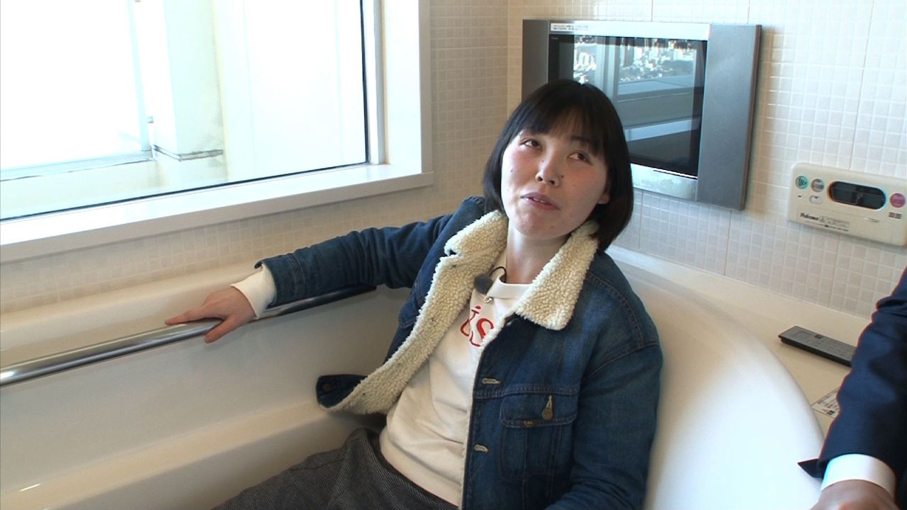 新居を探す尼神インター誠子。(c)MBS