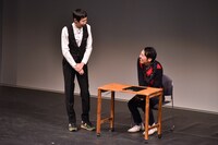 「仁義なきネタライブ」に出演する、アンガールズ。