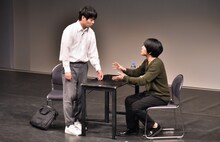 「他力本願ライブ4」に出演する、うしろシティ。