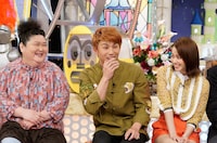 左から平田敦子、中尾明慶、山本舞香。(c)読売テレビ