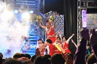 笑福亭鶴瓶（中央） (c)関西テレビ