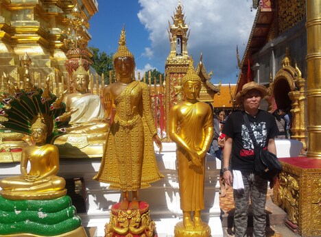 タイ・チェンマイを旅する千原せいじ。(c)読売テレビ