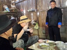 タイ・チェンマイを旅する千原せいじ。(c)読売テレビ