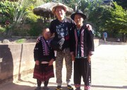 タイ・チェンマイを旅する千原せいじ。(c)読売テレビ