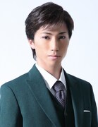 田崎を演じる奥谷知弘。
