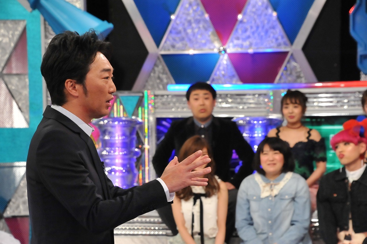 「ちょっとザワつくイメージ調査 もしかしてズレてる？」に出演する、スピードワゴン小沢。(c)関西テレビ
