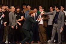 「ビビアン・スーゲーム」に参加させられるミキ。