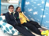 「ザキとロバ」のワンシーン。(c)メ～テレ