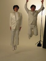 「まわる犬」フライヤー撮影のオフショット。