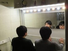 「まわる犬」のフライヤー撮影に臨む犬の心。