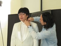 「まわる犬」フライヤー撮影のオフショット。