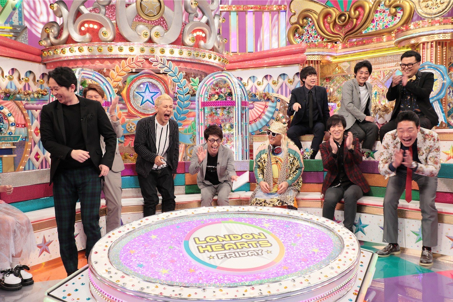 「金曜★ロンドンハーツ」で展開される「隠し撮りで検証!! いい人グランプリ!!」のワンシーン。(c)テレビ朝日