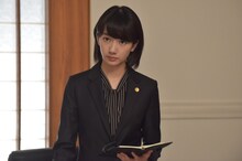 波瑠 (c)日本テレビ