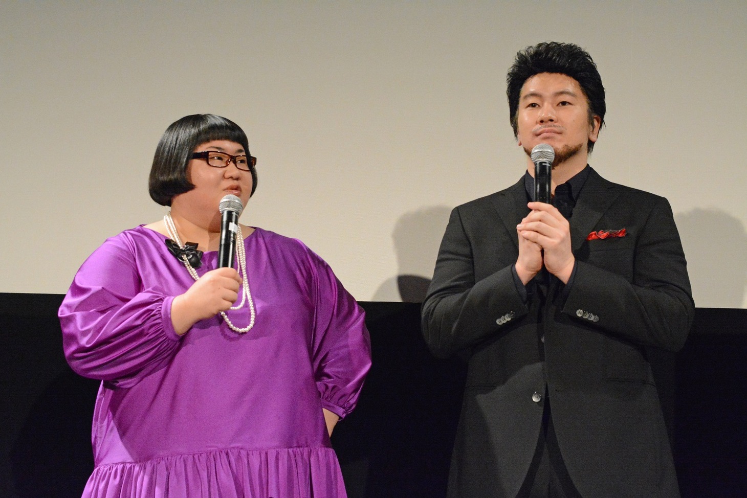 「LUCIFER/ルシファー＜ファースト・シーズン＞」のPRイベントに出席したメイプル超合金。