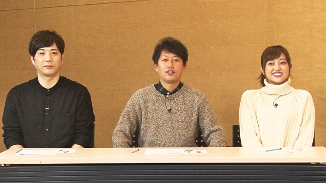 （左から）ライセンス、菊地亜美。(c)テレビ朝日 / 吉本興業