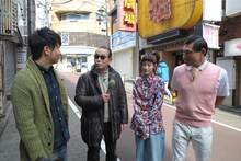 （左から）オードリー若林、タモリ、コムアイ、オードリー春日。(c)テレビ朝日