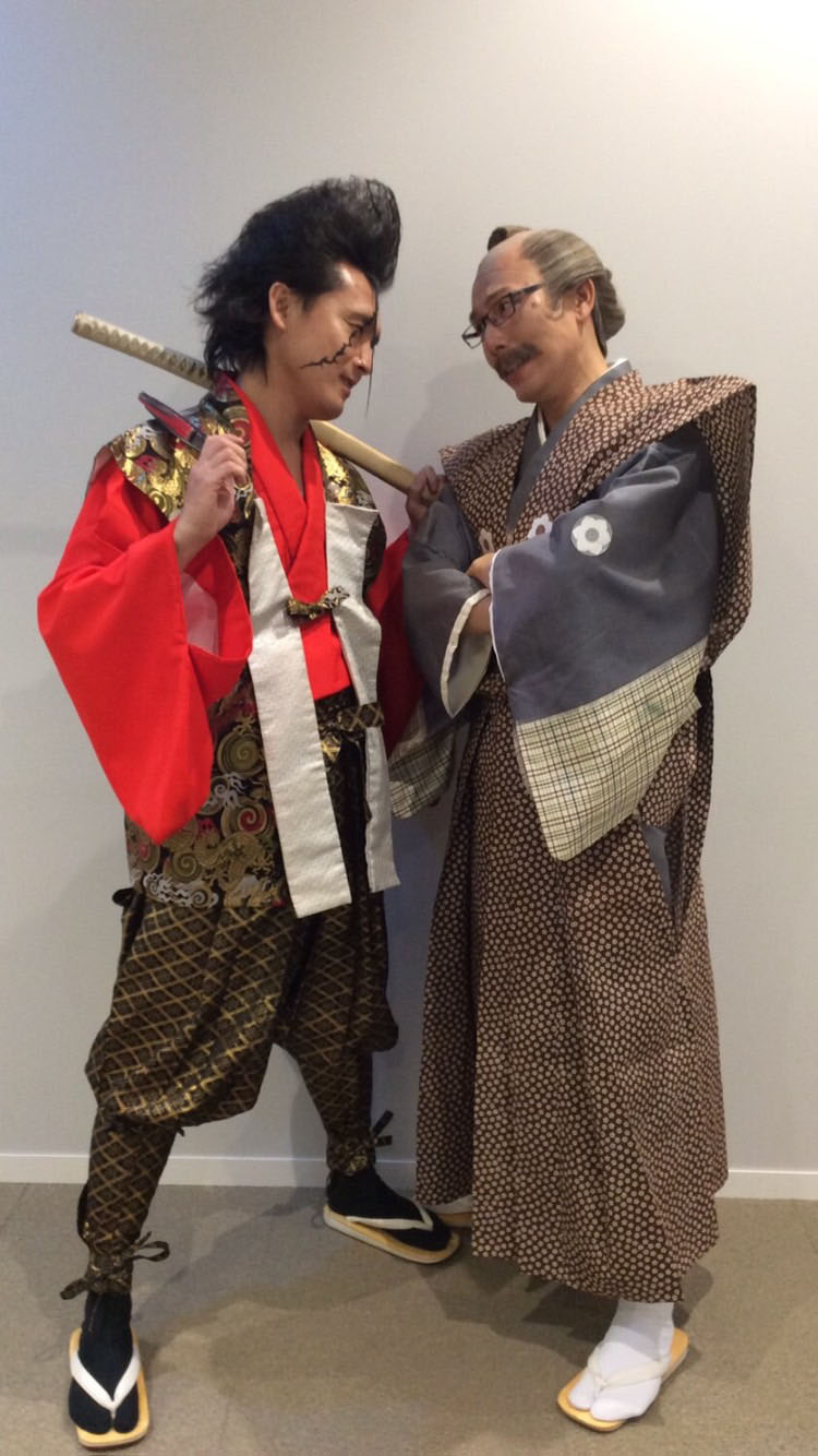 武将様とゴエ爺（左から）。