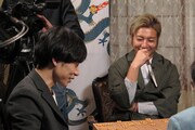 「四神将棋」対局中の様子。(c)BSフジ