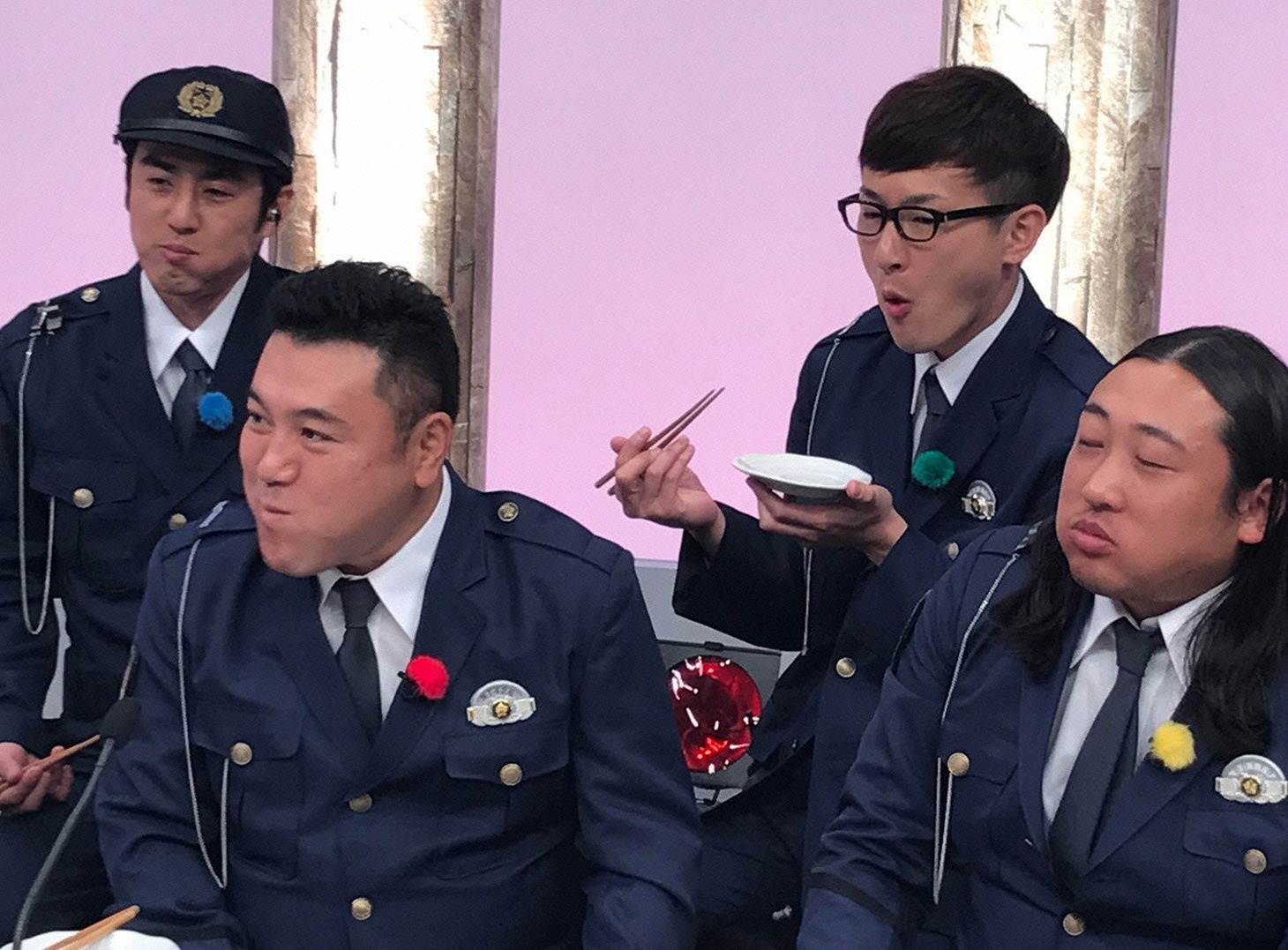 「ザキとロバ」のワンシーン。(c) メ～テレ