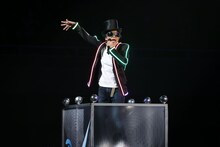 バカリズム (c)テレビ東京