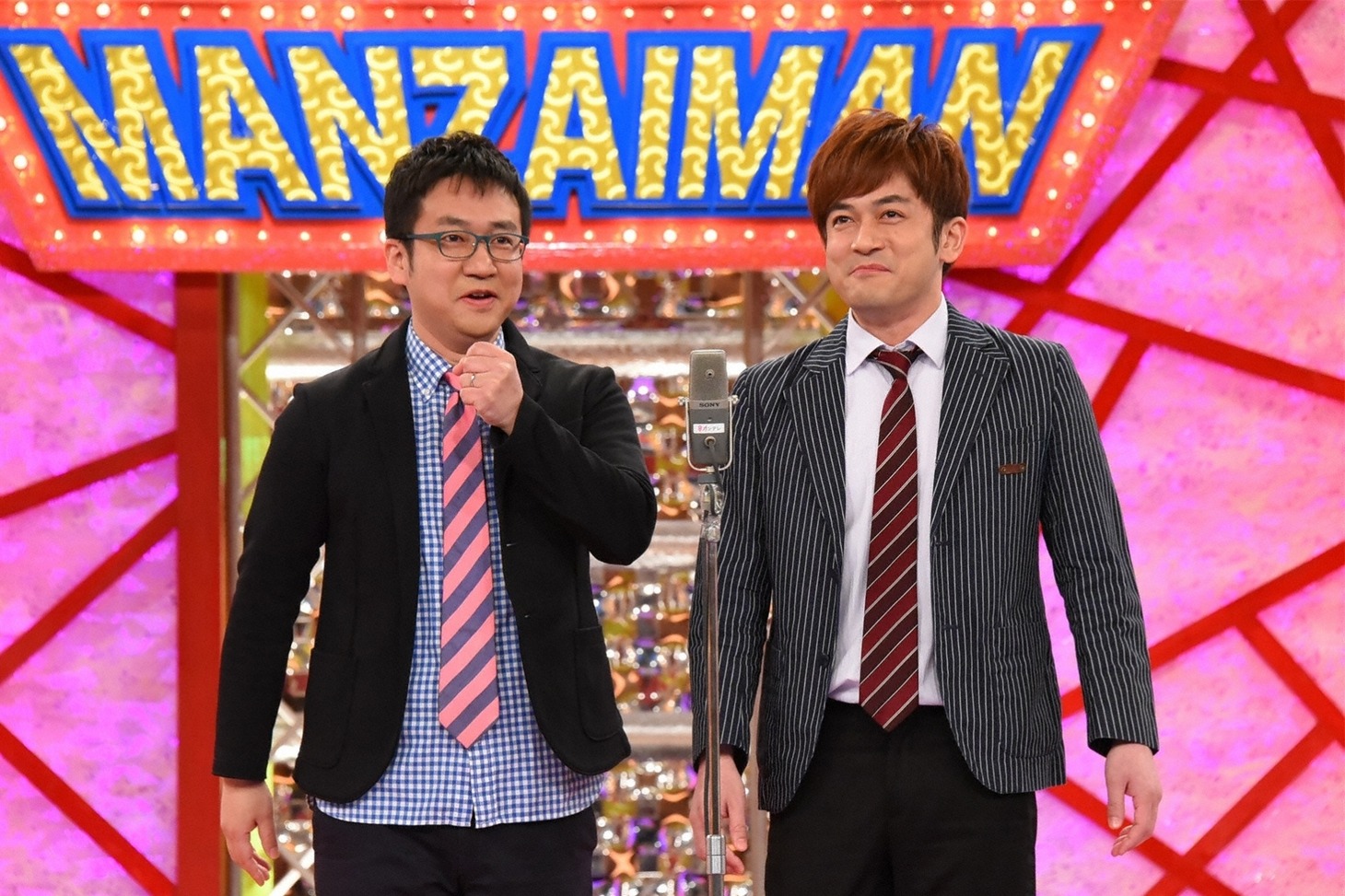 「漫才マン theプラチナ」に出演する、なすなかにし。(c)関西テレビ