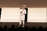 2016年8月に開催された「佐久間一行 SHOW 2016『NOW』」より。