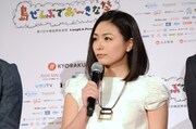 映画祭で上映される作品の出演者として登壇した川村ゆきえ。