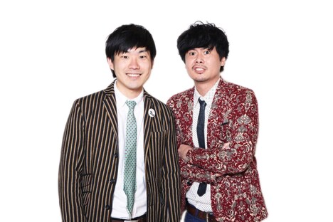 魂ず。左から小橋川、翁長。