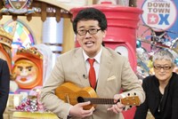 ネタを披露するパーマ大佐。(c)読売テレビ
