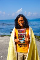 「海辺の週刊大衆」 (c)2017吉本興業