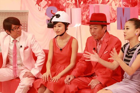 「トゥルルさまぁ～ず VR」のワンシーン。(c)BeeTV