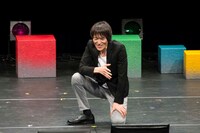 DVD「6人のテレビ局員と1人の千原ジュニア」より。