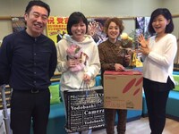 「松井愛のすこ～し愛して▽」を卒業した尼神インター（中央2人）。