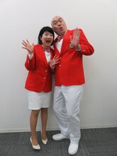 左から佐藤もみじ、新宿カウボーイかねきよ。