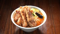 「表裏」のラーメン。(c)TBS