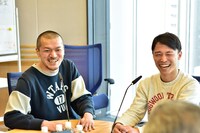 「大竹まこと ゴールデンラジオ！」に出演するカミナリ。