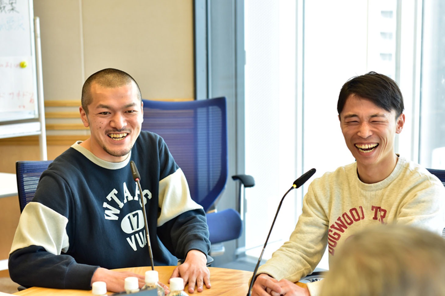 「大竹まこと ゴールデンラジオ！」に出演するカミナリ。