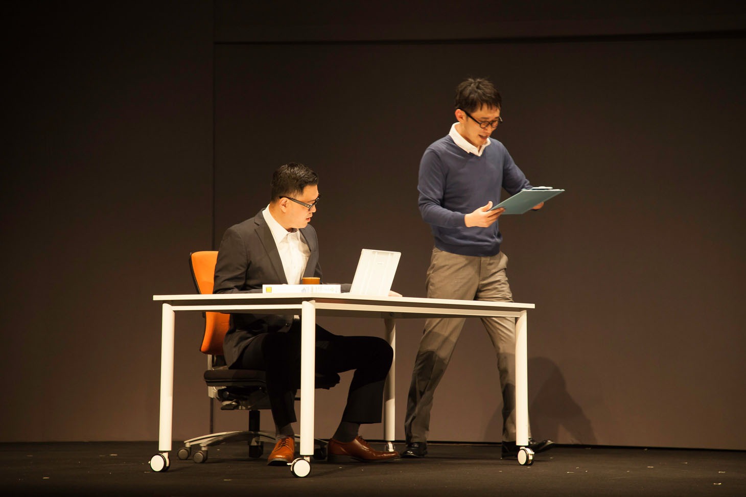 「シソンヌライブ『six』」のゲネプロより。