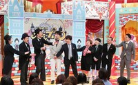 「にちようチャップリン」初回放送収録のワンシーン。(c)テレビ東京