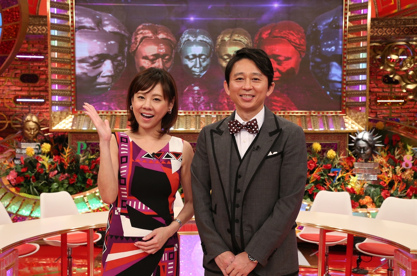 （左から）高橋真麻と有吉弘行。(c)関西テレビ