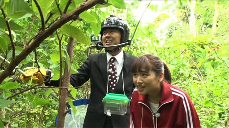 （左から）アンガールズ田中と仲川遥香。(c)関西テレビ