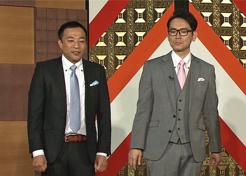 「お笑い演芸館」司会のナイツ。(c)BS朝日