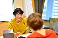 「ロンドンブーツ1号2号 田村淳のNewsCLUB」4月8日放送中の様子。