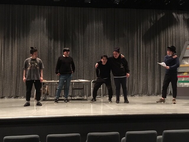 「ピース又吉SPコント」稽古中の様子。