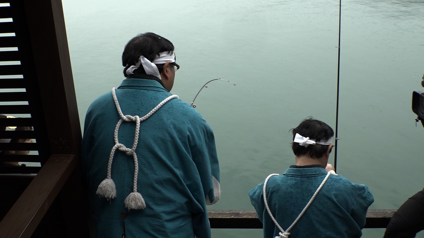 「やりすぎ取り締まり！800km旅 必殺！上島新撰組2」のワンシーン。(c)FBS